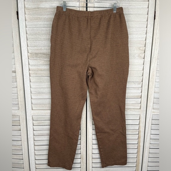 LANDS END Sport Knit Straight Leg Pull On Pants Brown Houndstooth-L - Picture 2 of 2